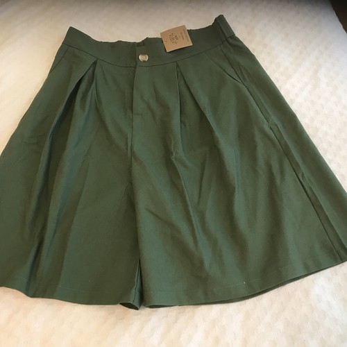 Green bermuda linen shorts - bermuda,